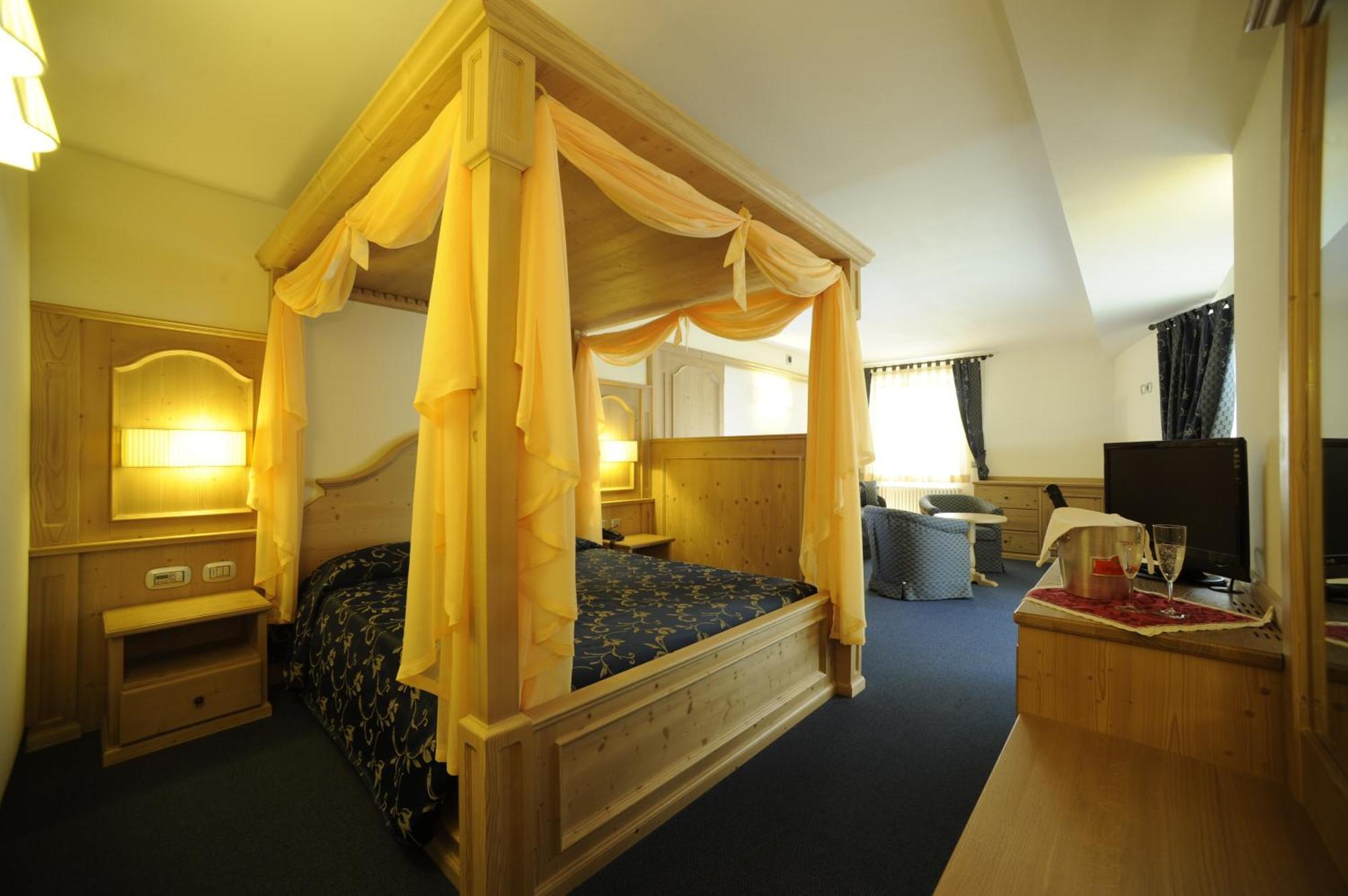 ויגו די פאסה Family Hotel Andes - Only For Family מראה חיצוני תמונה